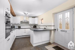 Photo 15- click for photo gallery